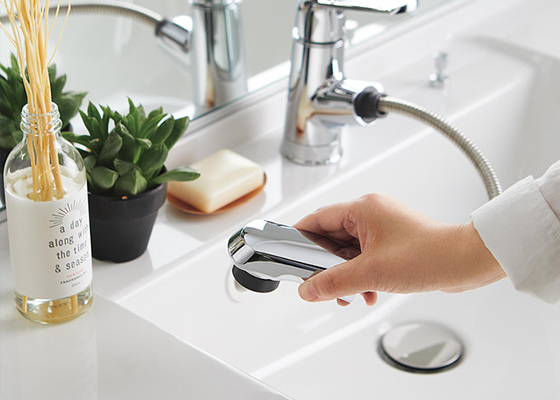 マルチシングルレバーシャワー水栓